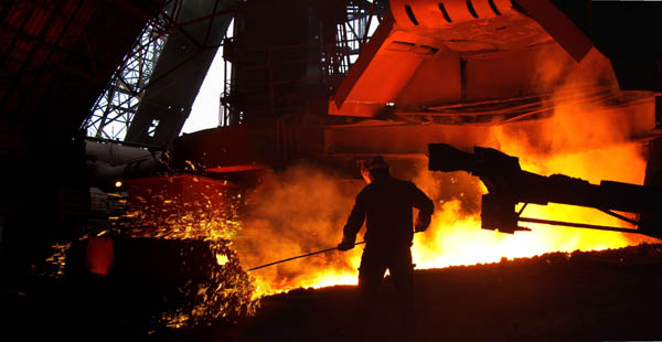 酒钢宏兴公司炼铁一工序确保高炉稳产高产